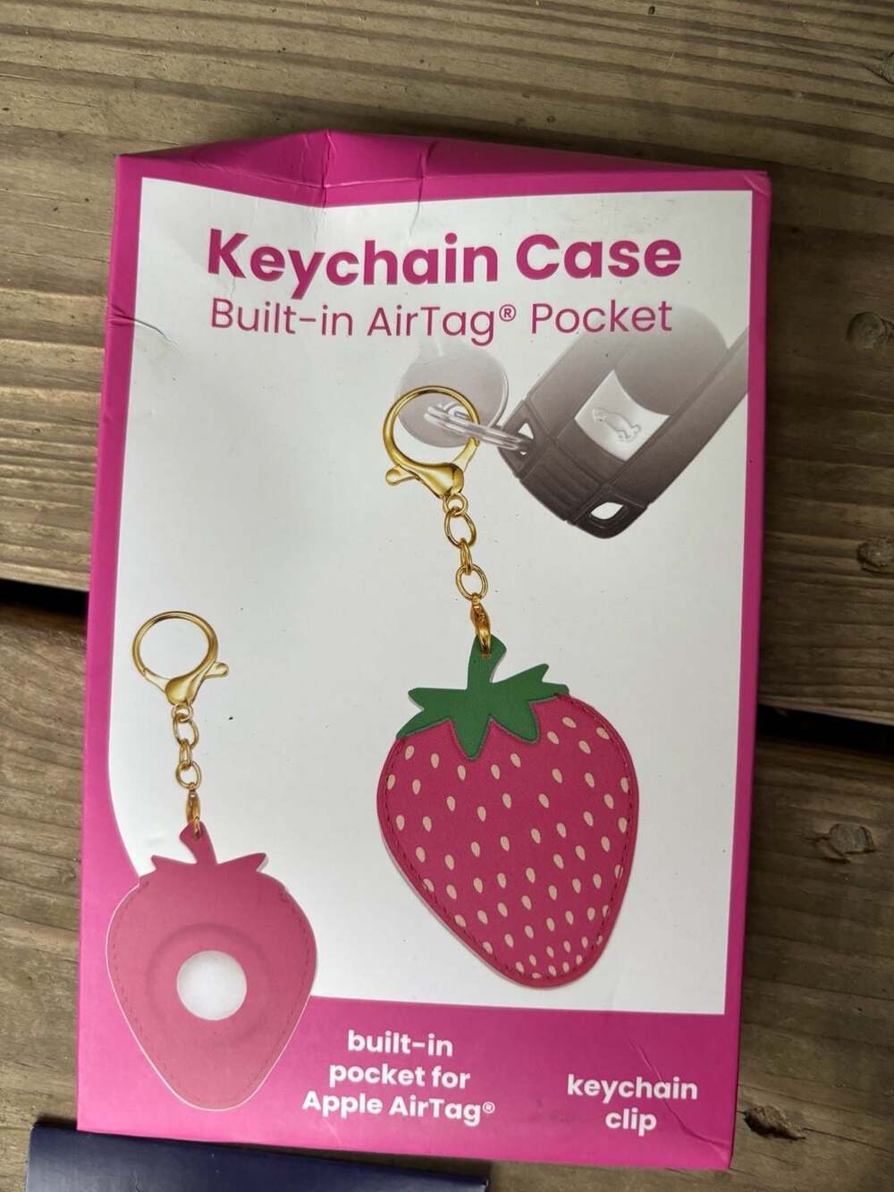 Vivitar Strawberry Keychain Case Built-in AirTag Pocket